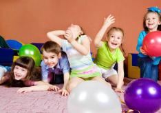 Как провести домашний день рождения весело Конкурсы на день рождения для детей 11 лет